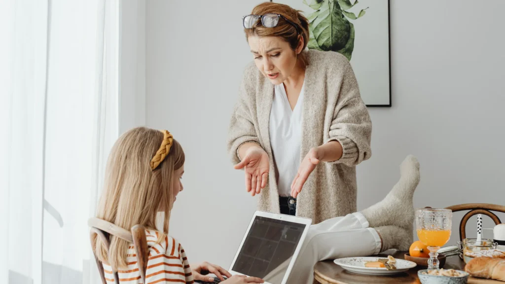 history of everyday table manners